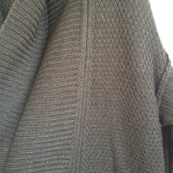 NWOT Retrod - Chunky Green Knit Cardigan - Picture 11 of 15